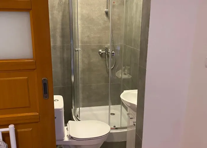 Arkuszowa 58 15 * وارسو