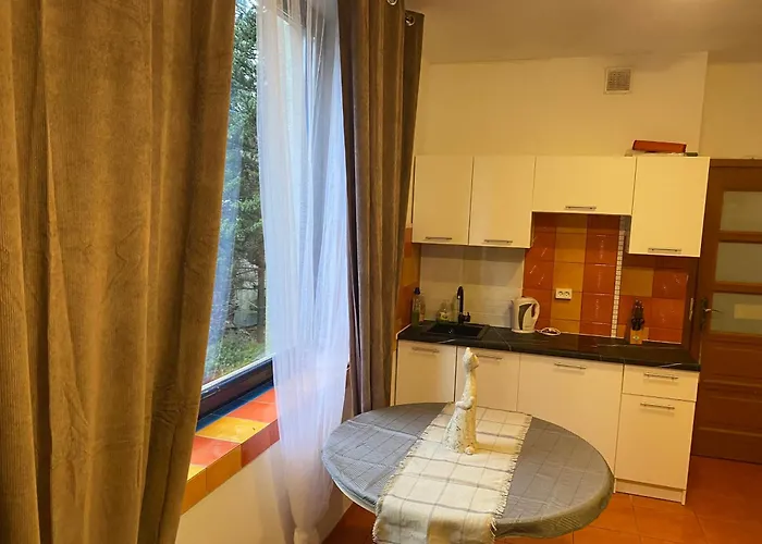 Arkuszowa 58 15 وارسو